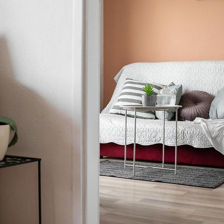 Sea View Apartments M 포드고라 객실 사진